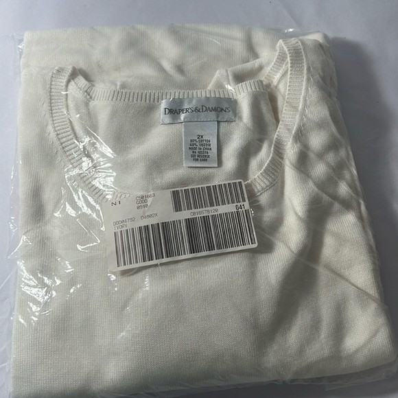 Draper’s & Damon’s Ivory Sweater Shell - Picture 2 of 4